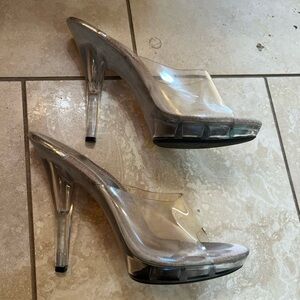 Transparent clear posing heels for physique competitions